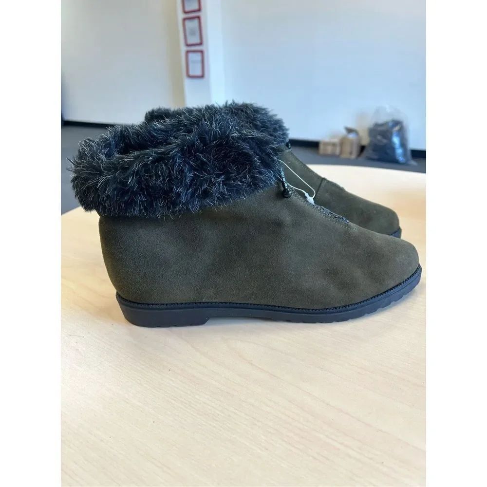 Sporto Deep Green & Fur Suede Zip Up Thermolite Bootie sz 10 EUC